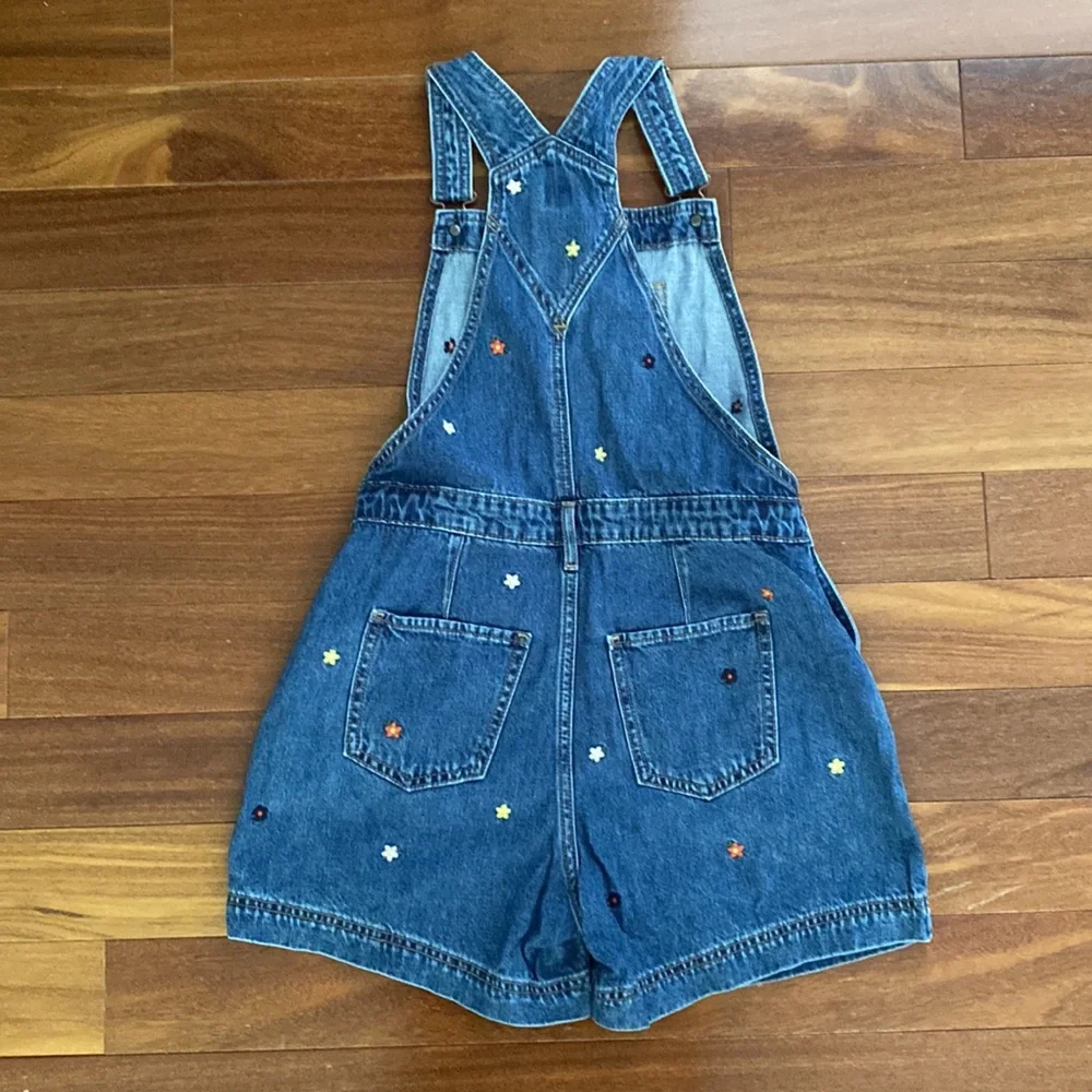 Gap Kids Girls Size XL Embroidered Denim Overalls - Picture 3 of 4